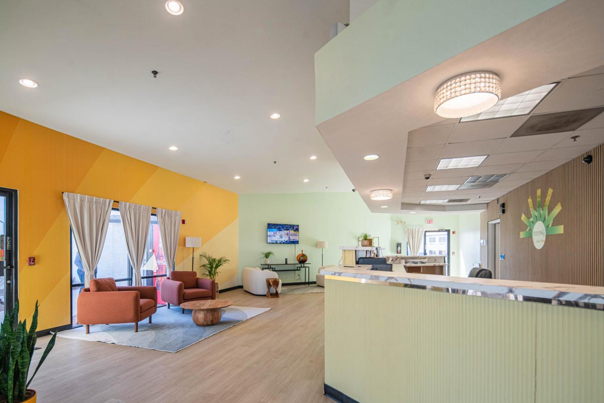 Hotel Rising Фінікс Екстер'єр фото